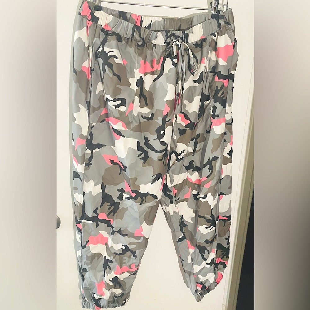 Army print Joggers